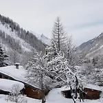 Apartment Chalet Le Tour