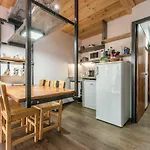 Modern Apt With Mont-Blanc View