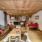Superbe Appartement 3 Etoiles A Chamonix, 2 Chambres, Balcon, Cheminee Deco, Parking Et Wi-Fi - Fr-1-343-197