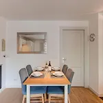 Apartment Cosmiques - Alpes Travel - Central Chamonix - Sleeps 4