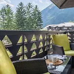T3 With Breathtaking Views Of Mont Blanc