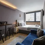 Beautiful Mountain View Studio By The Lake