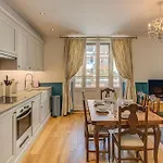 Apartment Aiguille Du Midi Central Chamonix - Alpes Travel - Sleeps 6