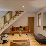 Apartment Biolay - Alpes Travel - Central Chamonix - Sleeps 6