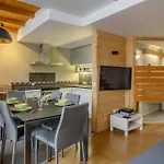 Apartment Genevrier