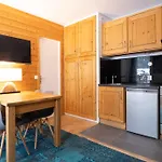 Apartment Triolet Jardin - Garden With Mont Blanc Views