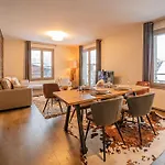 Perle Blanche - Brand New 2 Bedroom Apartment Perfectly Located