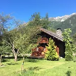 Mazot 2 Etoiles Avec Jardin, Parking Et Wifi - Chamonix - Fr-1-343-215