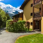 Les Capucins - View Off Mont-Blanc Range - 4 Pers