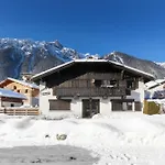 Les Cimes Du Mont-Blanc