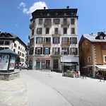 Nook 40 - Les Balances - Central Mont-Blanc views