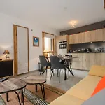 Appartement 3 Etoiles, Wifi, Parking, Balcon A Chamonix - Fr-1-343-201