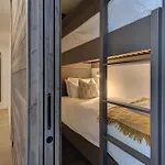 White Pearl A05 Modern Apartment Chamonix Alpes Travel Sleeps 4 To 6