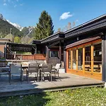 Chalet Alpins Alpes Travel Central Chamonix Mont Blanc Views Sleeps 6-8