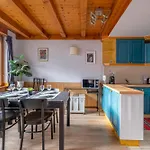 Nice 55 M With Balconies And Mont Blanc View