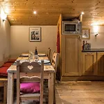 La Tramousse - - Alpes Travel - Chamonix Centre - Sleeps 6
