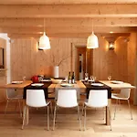 Les Chalets Des Liarets