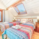 Chalet L\'Argoat - Warm And Cosy 6 Bedroom Chalet