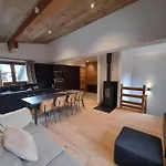 Chalet Claudia By Brennus Chamonix