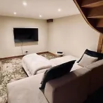 Alpine Retreat With Mont Blanc Panorama, Top Location, Private Parking