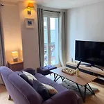 Modern 2-Br In The Heart Of Chamonix
