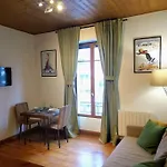 Hyper Center Charming Apt With View On Mb