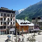 Hyper Center Charming Apt With View On Mb