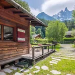 Cocooning Small Chaming Chalet With Garden