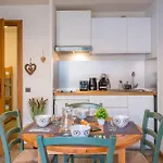 Charming Studio With Balcony Near The Slopes