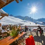 Residence Grand Roc - Campanules 403 - Happy Rentals