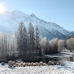 Apartment Cristal Des Glaces, Mont Blanc View, Alpes Travel, Sleeps 6