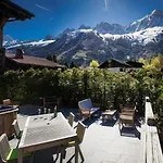 Chalet Cree