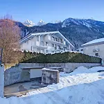 Chamonix Central Ski & Panoramic View - Happy Rentals
