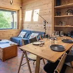 Chalet Racar Pour 4 Personnes, Centre Ville Et Vue Sur La Montagne