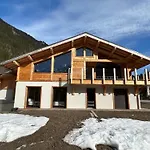 Chalet Spacieux Avec Jacuzzi, Animaux Acceptes Et Parking Prive - Fr-1-343-260