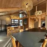 Chalet Spacieux Avec Jacuzzi, Animaux Acceptes Et Parking Prive - Fr-1-343-260