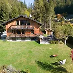Superbe Chalet Avec Grand Jardin, 5 Chambres, Parking Et Wifi - Fr-1-343-177