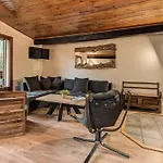 Apartment Les Nantillons - Alpes Travel - Central Chamonix