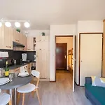 Chamonix : Studio Charmant, Balcon Vue Mont-Blanc, Parking, Wifi, Animaux Acceptes - Fr-1-343-221