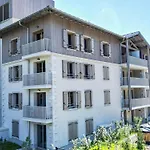Appartement Moderne Avec Sauna, Balcon Et Parking A Chamonix - Fr-1-343-246