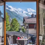 48 M2 In The Heart Of Chamonix-Mont-Blanc