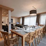 Superbe Duplex De 144M² 10 Pers. - Proche Pistes & Centre, Terrasse, Parking, Wifi - Fr-1-343-223