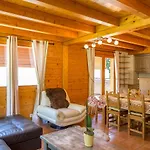 Panda In Chalet Hideaway 1