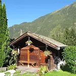 Chalets Et Hotel De Charme La Cremerie Du Glacier