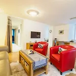 APARTMENT CLOS DES ROCHES - Chamonix Les Praz - Sleeps 4