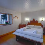5Br Chalet 300M From Center Chamonix
