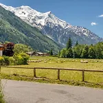 La Frasse Private Apartment