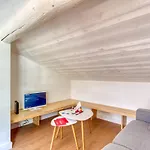 La Frasse Private Apartment