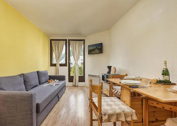 Chamonix Sud - Batiment F 400 - Happy Rentals