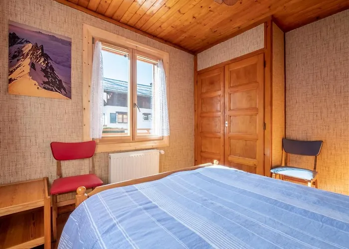 Family Cottage With Balcony In Chamonix